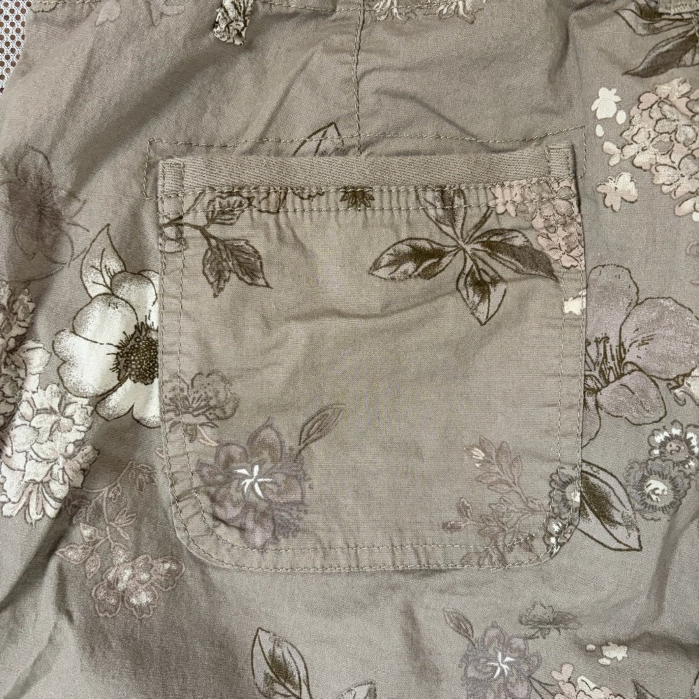 Democracy Flex-ellent Floral Cargo Pants Size 14 Khaki Tan Floral Boho Utility - Picture 12 of 16